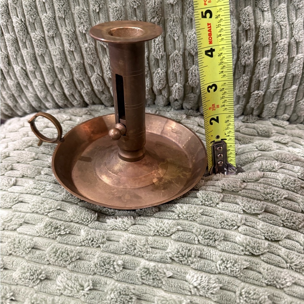Antique Brass Chamberstick Candlestick Holder with candle lift and spill plate - Picture 10 of 11